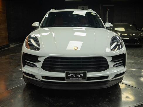 Used 2020 Porsche Macan S AWD/4WD image 3