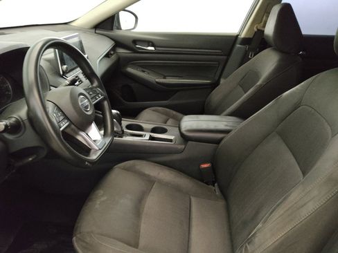 Used 2019 Nissan Altima 2.5 S FWD image 17