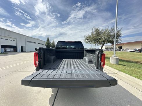 Certified 2025 GMC Sierra 1500 SLT w/ SLT Premium Plus Package AWD/4WD image 26