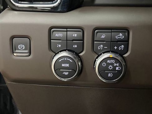 Certified 2025 GMC Sierra 1500 Denali w/ Denali Reserve Package image 6