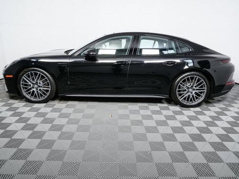 New 2026 Porsche Panamera image 2