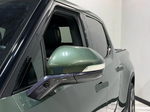 Used 2022 Rivian R1T Adventure image 10