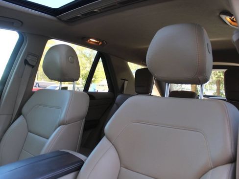Used 2015 Mercedes-Benz ML 350 2WD image 20