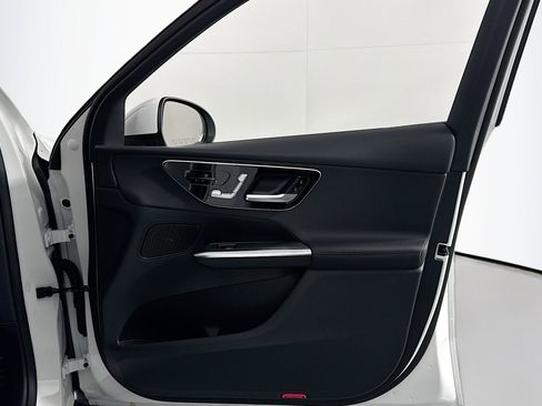 New 2026 Mercedes-Benz GLC 300 4MATIC image 23