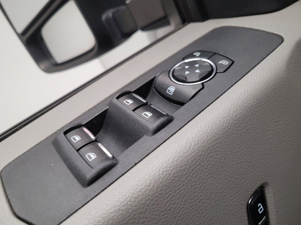 Used 2021 Ford F250 XL w/ Power Equipment Group RWD image 27