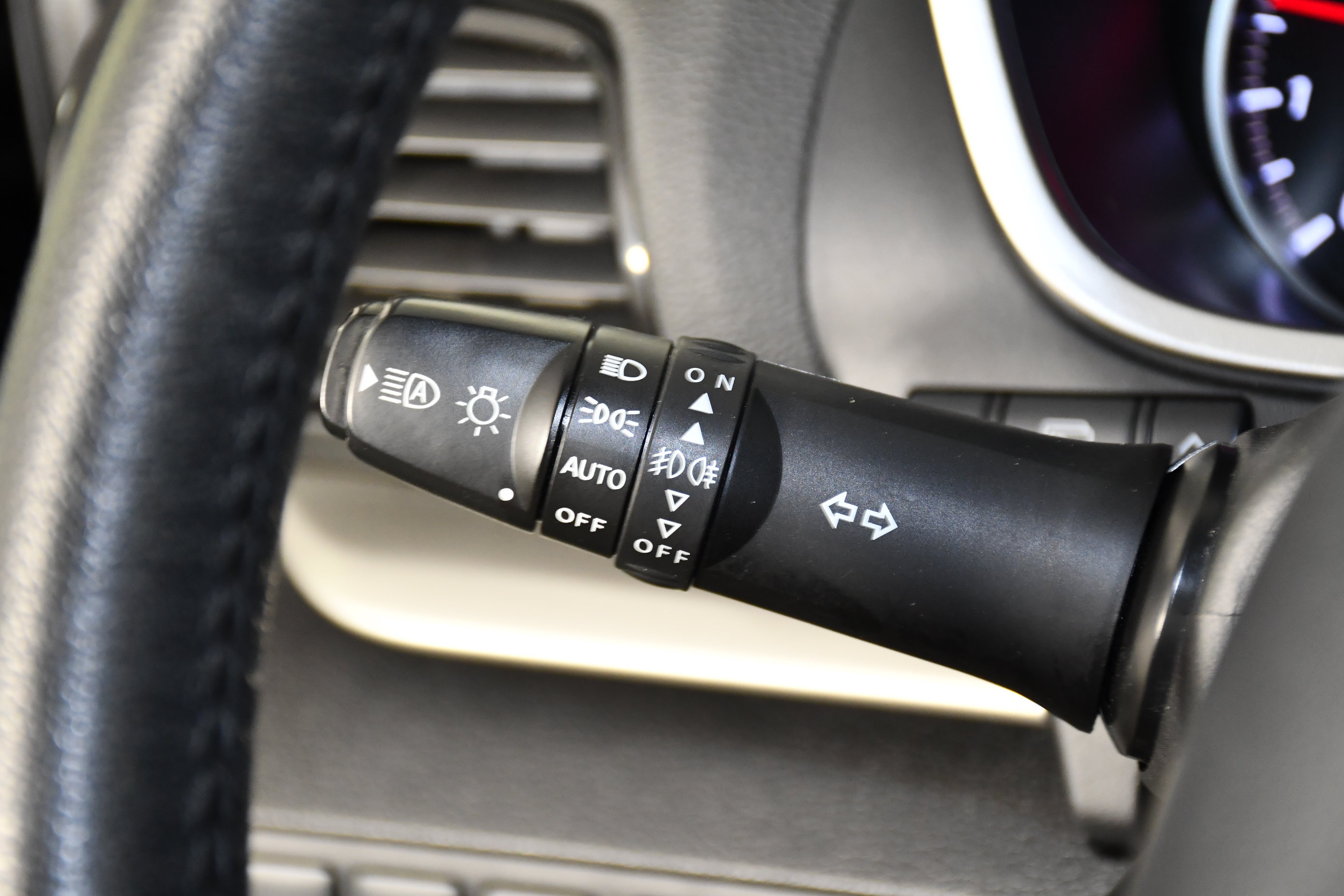 Used 2025 Mitsubishi Eclipse Cross SE AWD/4WD image 22
