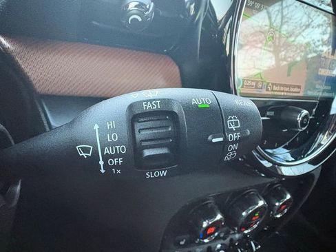 Used 2024 MINI Cooper Clubman S image 32