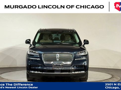 Used 2023 Lincoln Aviator Reserve w/ Equipment Group 201A AWD/4WD image 3