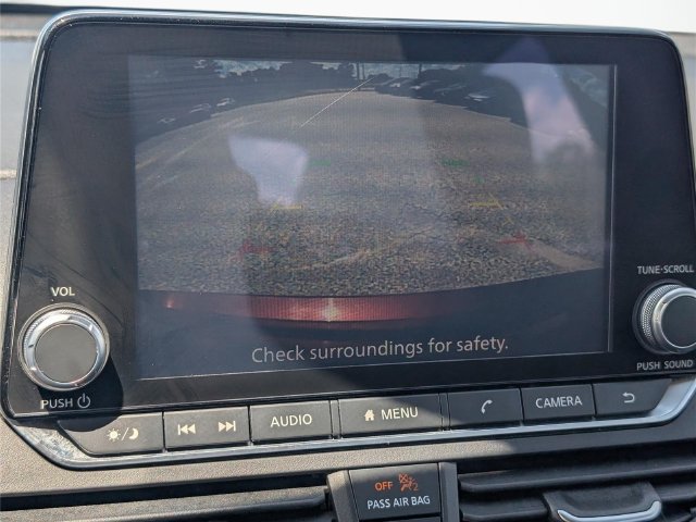 Used 2024 Nissan Altima 2.5 SV FWD image 25