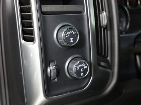 Used 2018 Chevrolet Silverado 1500 LT w/ All Star Edition AWD/4WD image 16