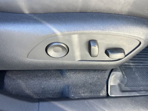 Used 2025 Chevrolet Traverse RS w/ LPO, Floor Liner Package image 54