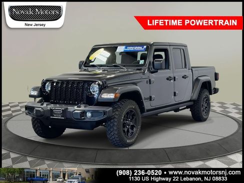 Used 2021 Jeep Gladiator Willys image 4
