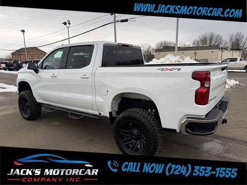 Used 2025 Chevrolet Silverado 1500 LT w/ Work Truck Package image 11