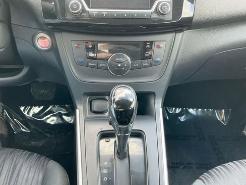 Used 2018 Nissan Sentra SV image 15