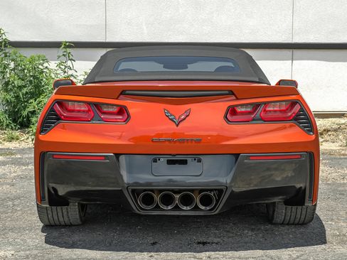 Used 2015 Chevrolet Corvette Stingray Convertible w/ 2LT Preferred Equipment Group RWD image 14