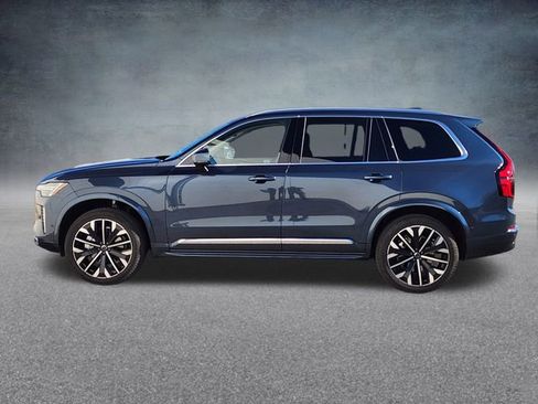 New 2025 Volvo XC90 B6 Plus w/ Protection Package Premier image 4