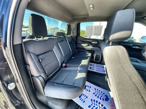 Used 2022 GMC Sierra 1500 Elevation image 26