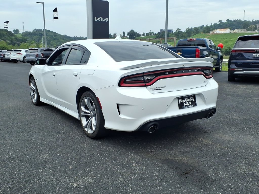 Used 2022 Dodge Charger R/T RWD image 7