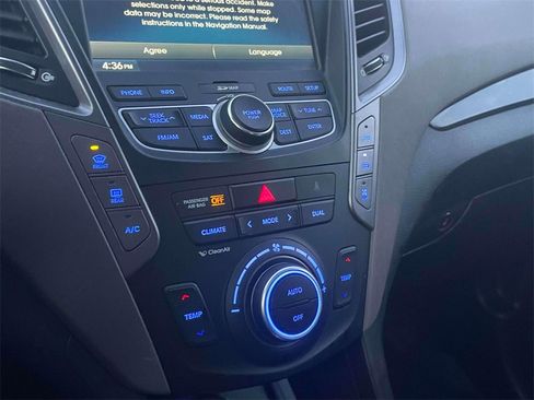 Used 2014 Hyundai Santa Fe Limited image 31