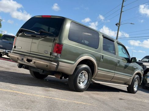Used 2003 Ford Excursion Eddie Bauer RWD image 4