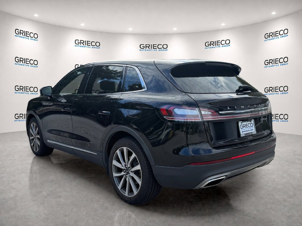 Used 2019 Lincoln Nautilus Select AWD/4WD image 5