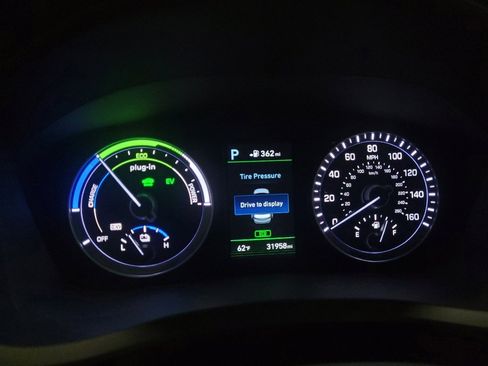 Used 2019 Hyundai Sonata Plug-In Hybrid FWD image 23