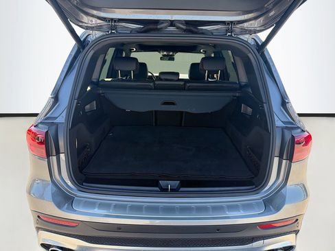 Used 2025 Mercedes-Benz GLB 35 AMG 4MATIC image 13