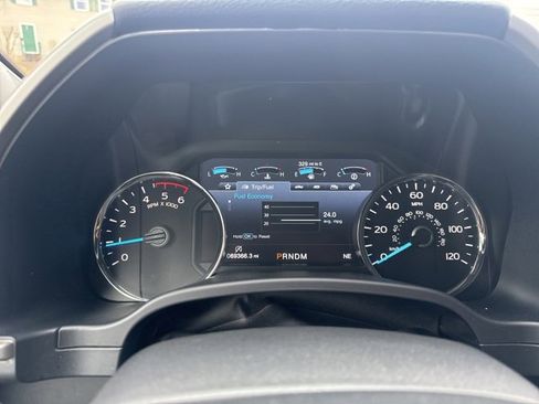 Certified 2019 Ford F150 Lariat w/ Trailer Tow Package image 23