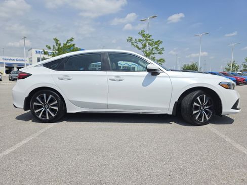 Used 2023 Honda Civic EX-L image 17