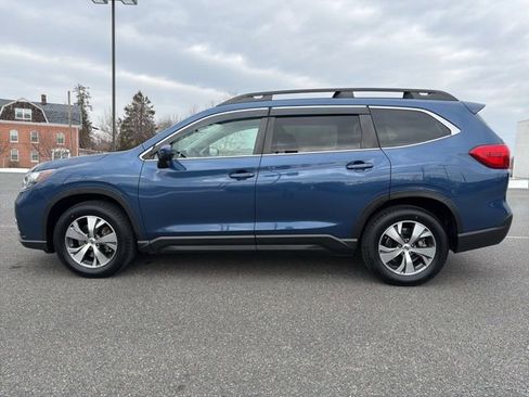 Used 2022 Subaru Ascent Premium w/ Convenience Package image 5