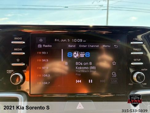 Used 2021 Kia Sorento S AWD/4WD image 15