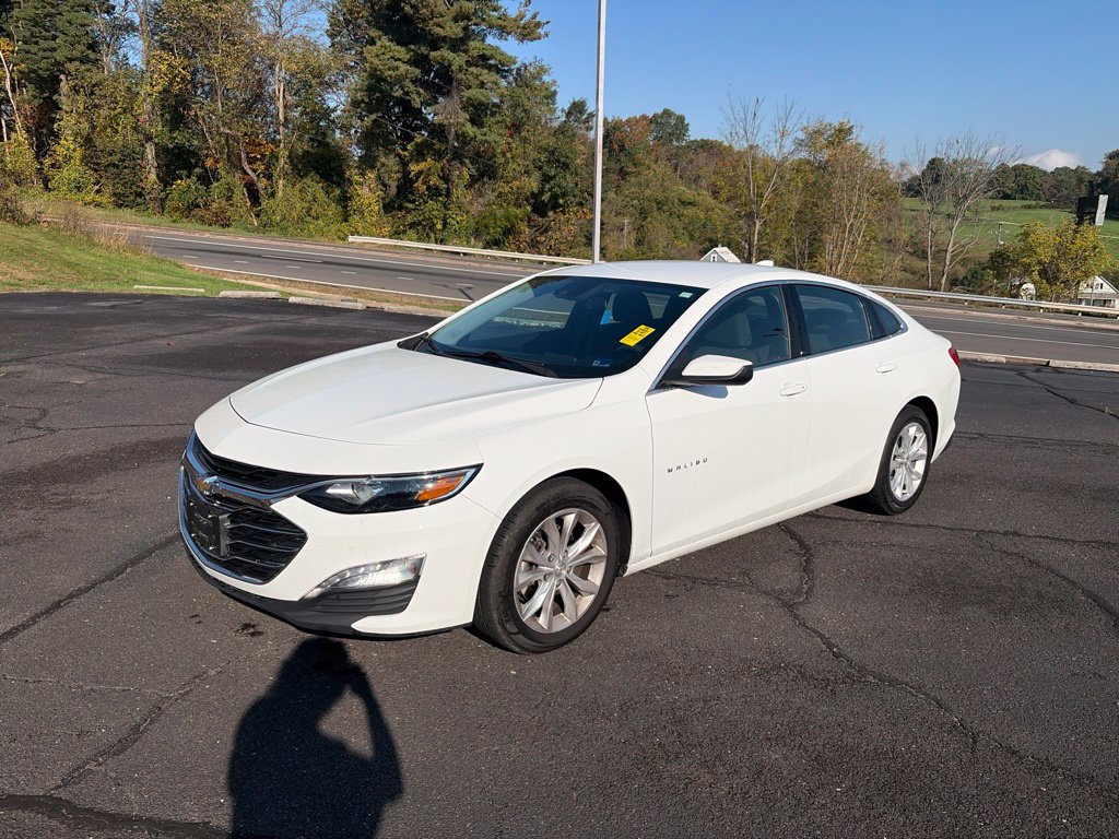 Used 2023 Chevrolet Malibu LT FWD image 4