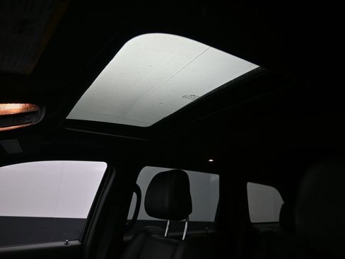 Used 2022 Jeep Grand Cherokee Laredo X image 23