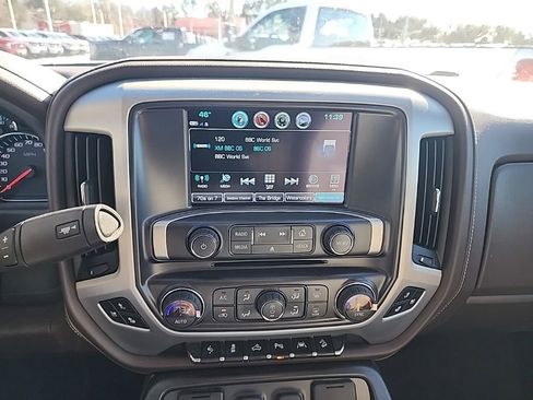 Used 2018 GMC Sierra 1500 SLT image 8