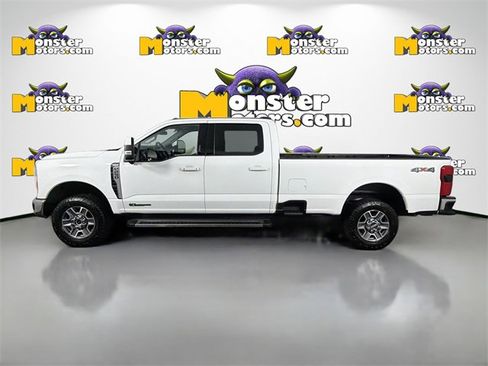 Used 2023 Ford F250 Lariat image 8