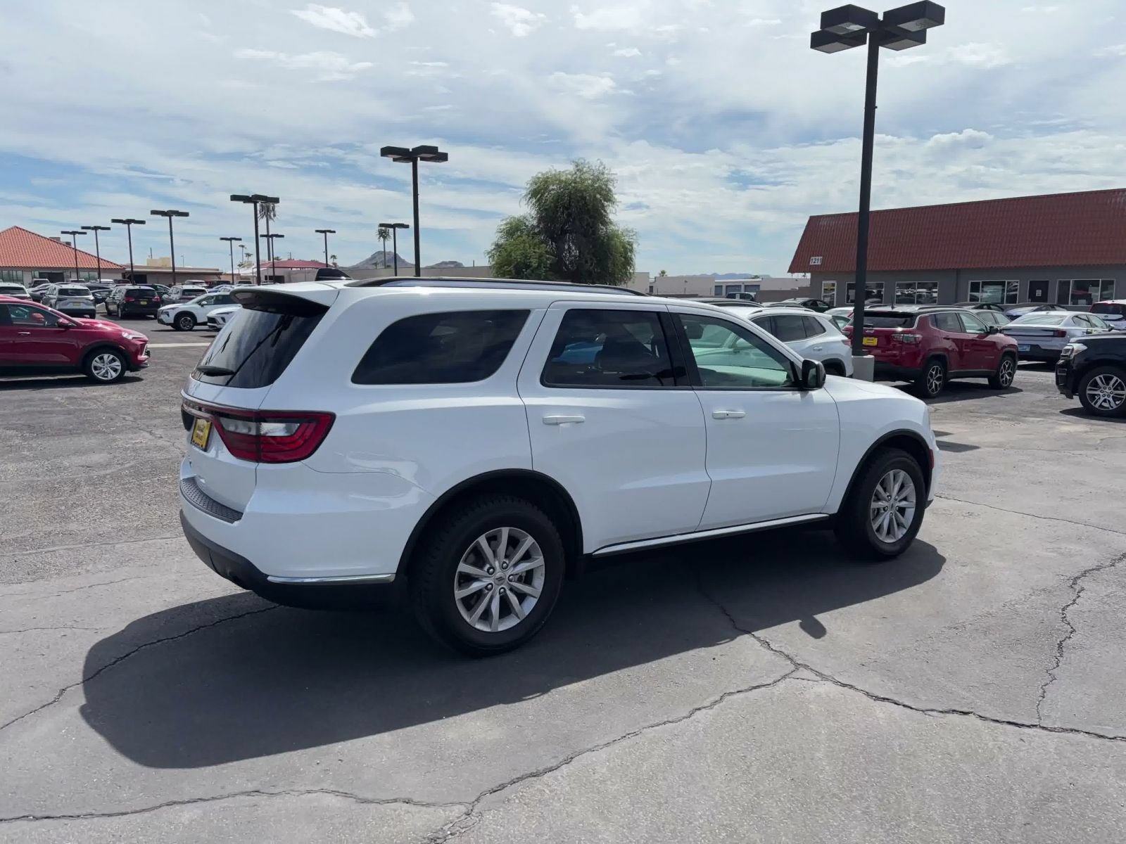 Used 2024 Dodge Durango SXT AWD/4WD image 13