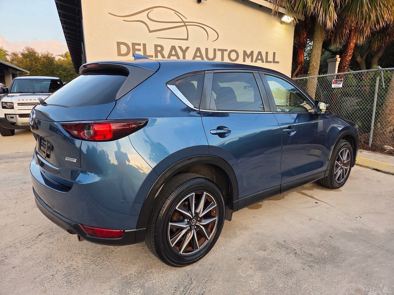 Used 2018 MAZDA CX-5 Touring AWD/4WD image 8