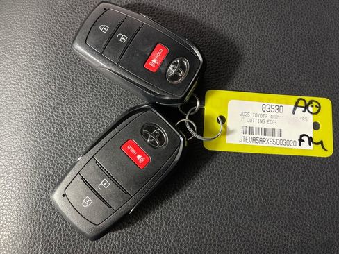 Certified 2025 Toyota 4Runner SR5 image 24