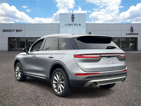 Certified 2022 Lincoln Corsair AWD w/ Premium Package image 5