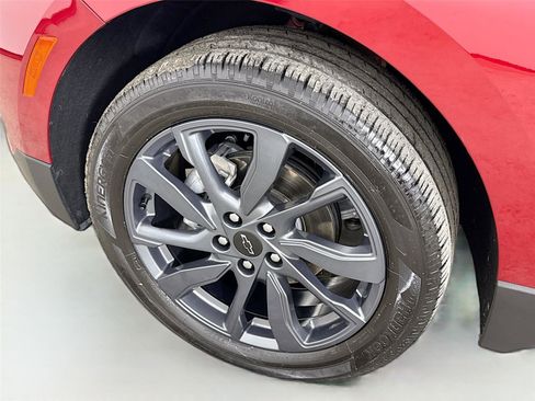 Used 2024 Chevrolet Equinox RS AWD/4WD image 31