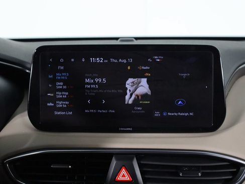 Used 2023 Hyundai Santa Fe SEL FWD image 27