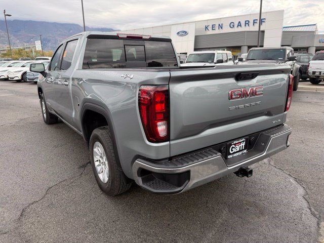Used 2024 GMC Sierra 1500 SLE w/ Preferred Package AWD/4WD image 11