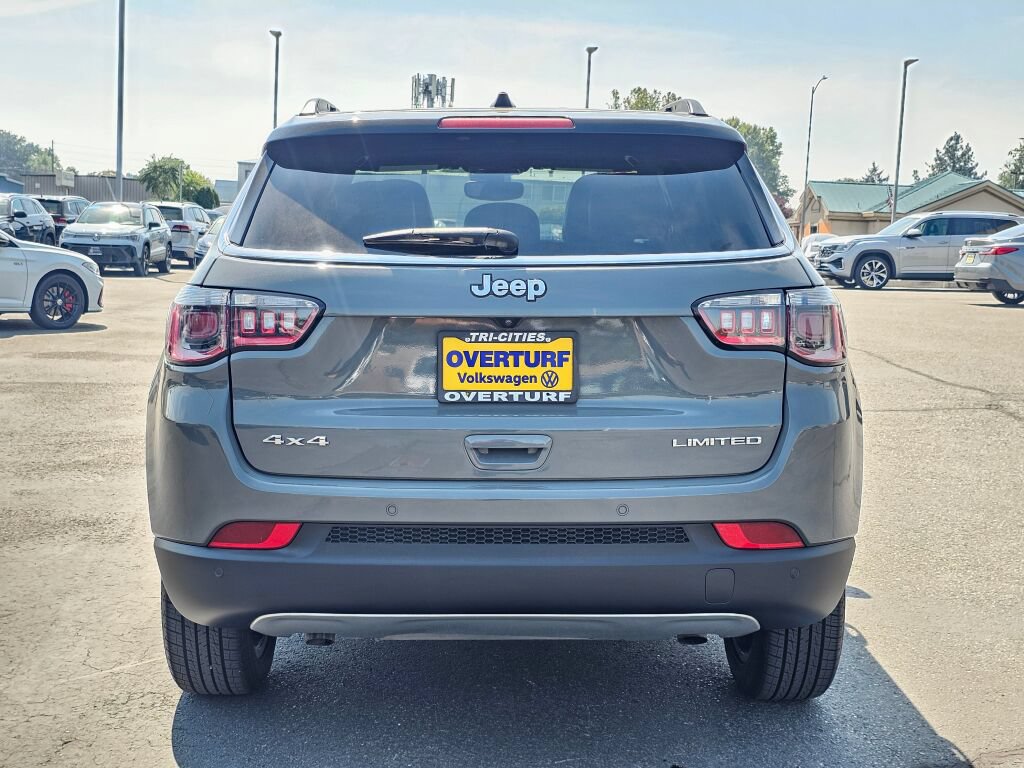 Used 2024 Jeep Compass Limited AWD/4WD image 5
