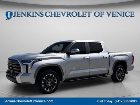 Used 2024 Toyota Tundra Limited w/ Power Package AWD/4WD image 11