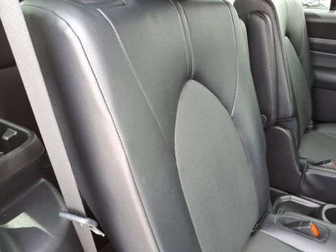 Used 2024 Toyota Grand Highlander XLE FWD image 15