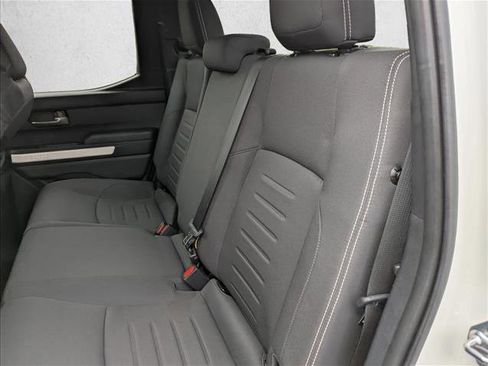 Used 2024 Toyota Tacoma TRD Off-Road image 25