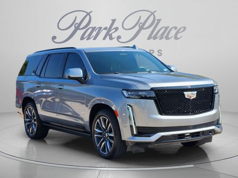 Used 2023 Cadillac Escalade Sport Platinum AWD/4WD image 4