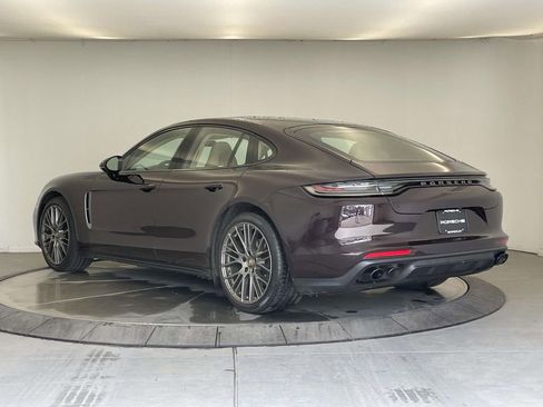 Certified 2022 Porsche Panamera 4 Platinum Edition image 3