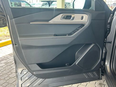 New 2026 Ford Explorer Active image 30