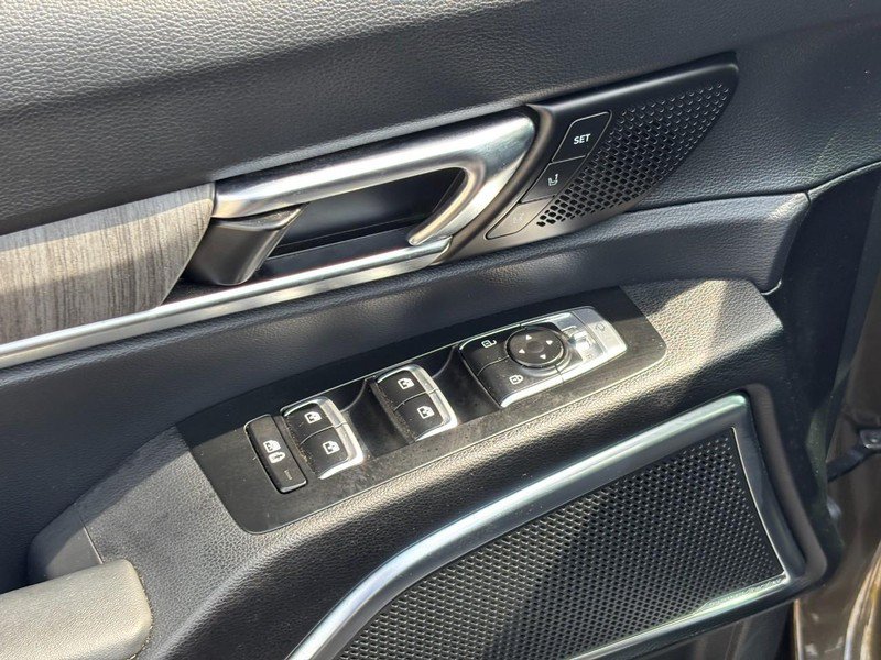 Used 2024 Kia Telluride SX AWD/4WD image 19